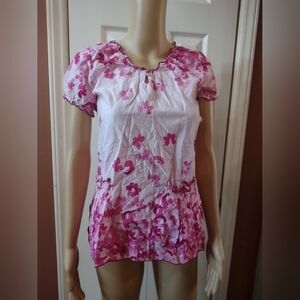 Koi by Kathy Peterson women's size XS pink and white floral blouse shirt top